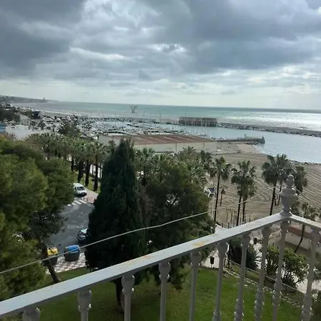 Embajada Playa Apartament Marbella